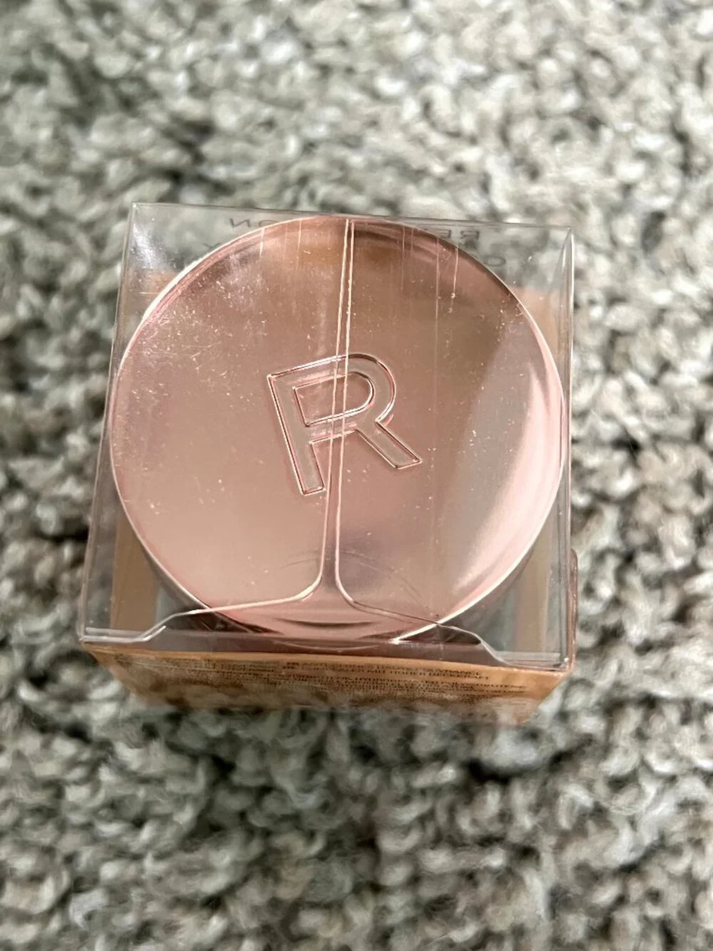 Makeup Revolution Conceal & Fix Ultimate Coverage Concealer- Tan